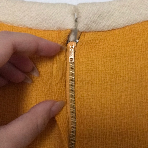 Vintage 1960s Yellow Wool A-Line Dress - Picture 6 of 11